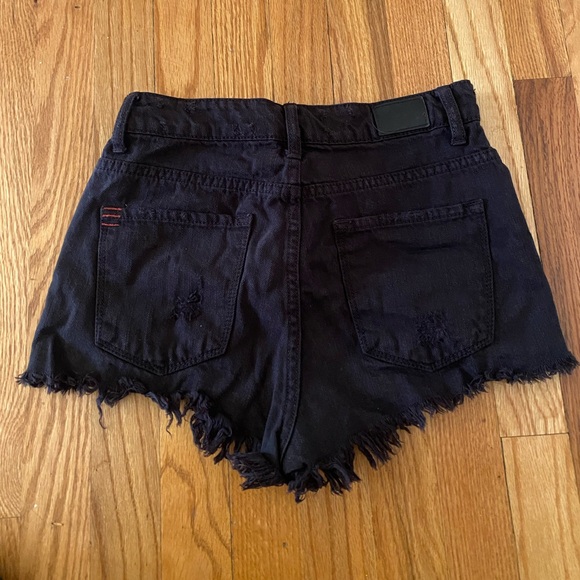 BDG black jean shorts size 26 - Picture 2 of 5